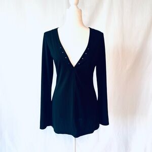 Black Minimalist Deep V-Neck Long Sleeve Top | 90’s Vintage V Generation